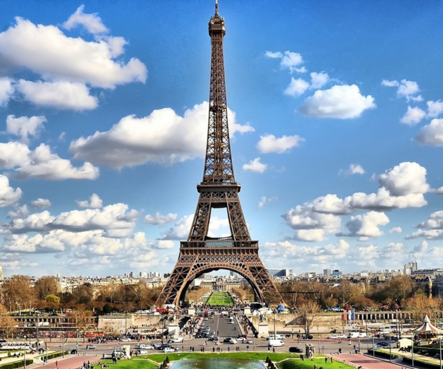 Express Benelux: Paris ;Disneyland ;Brüksel ;Amsterdam Turu