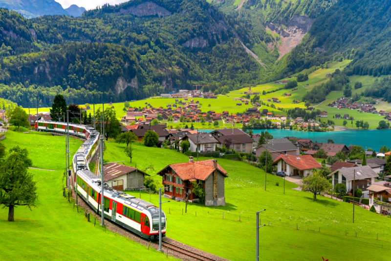 ALPLER ‘DE RÜYA YOLCULUK; İSVİÇRE